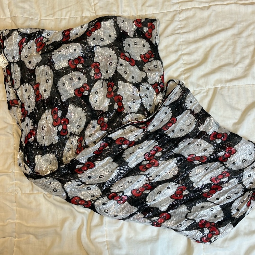 Hello Kitty scarf